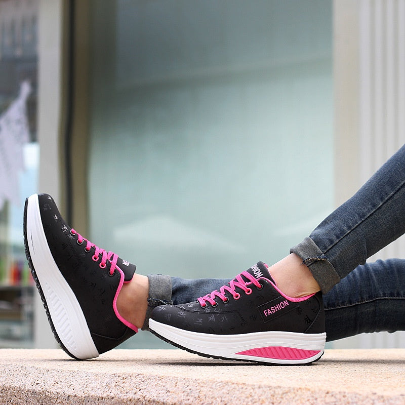 Women's Casual Fashion Breathable Thick Sole Sneakers